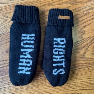 deLux Human Rights Black & White Knit Mittens